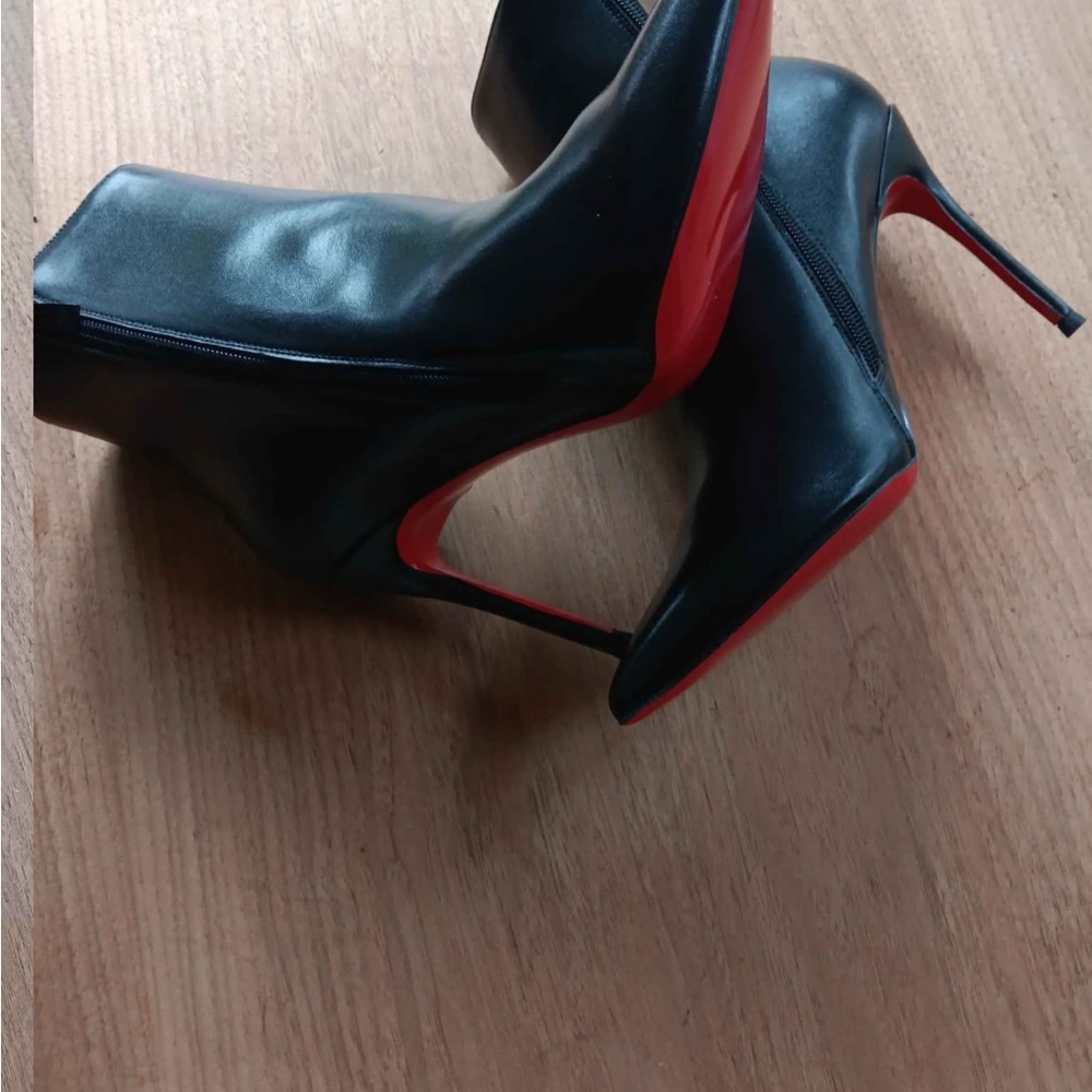 Elegant Black and Red Stiletto Heels